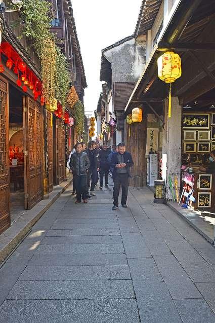吃着女囚的奶长大的狱中皇帝,从囚犯到皇帝,终成一代中兴明主